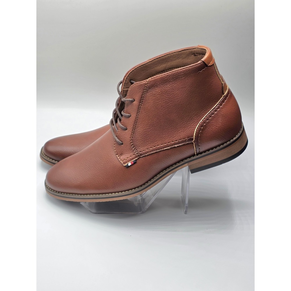 Tommy Hilfiger Bage men's brown chukka boots Size 8.5‎ MED